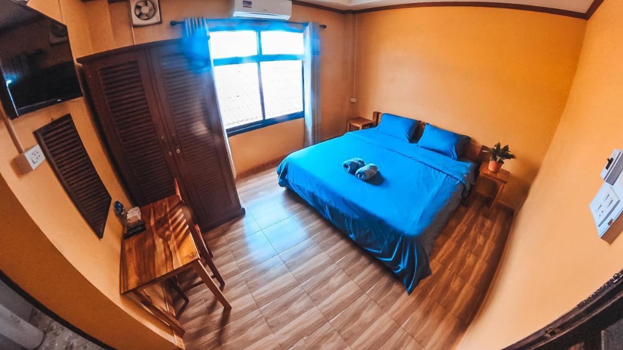 Vang Vieng Sunset Guesthouse & Restaurant Exterior photo
